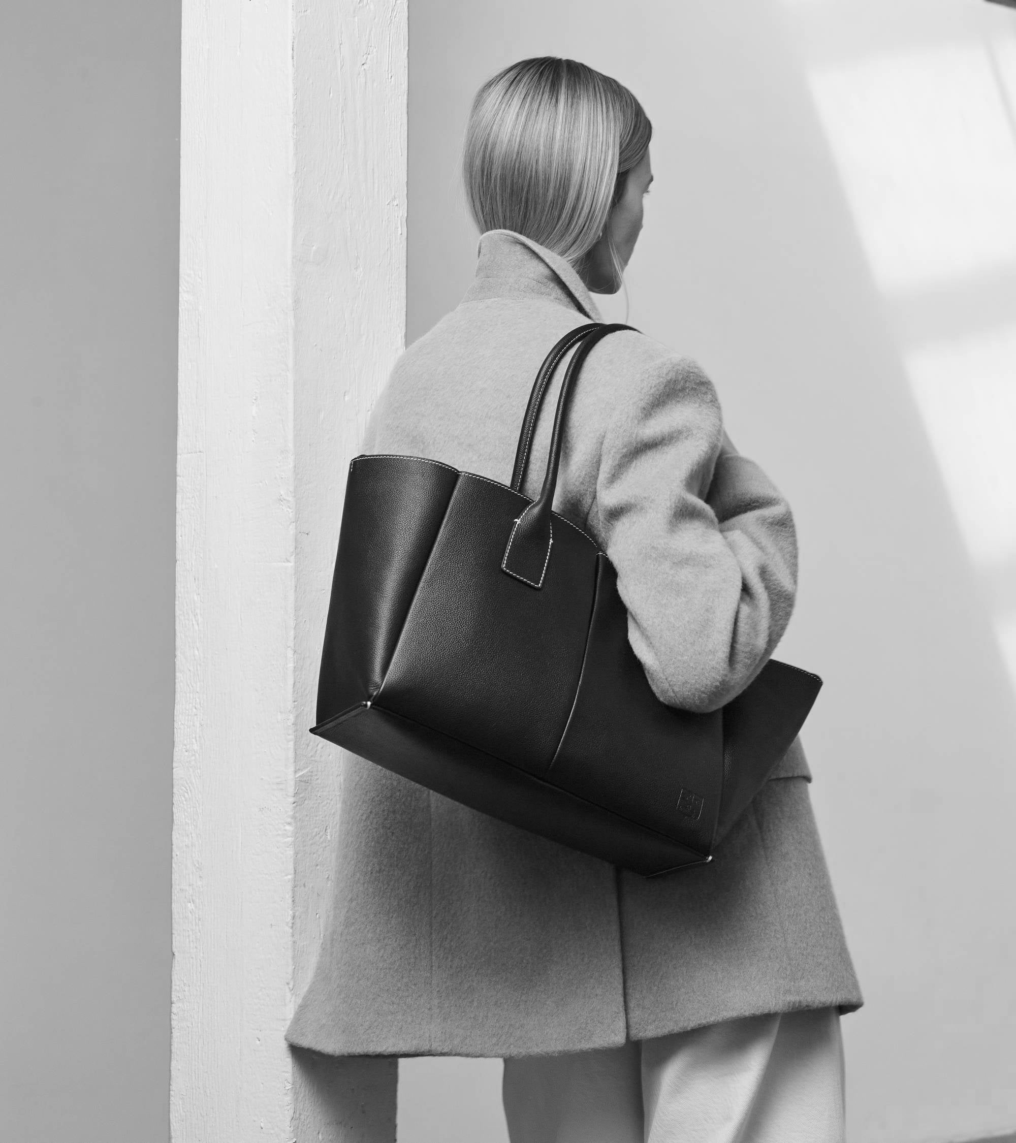 Bolso tote grande Elena de cuero texturizado