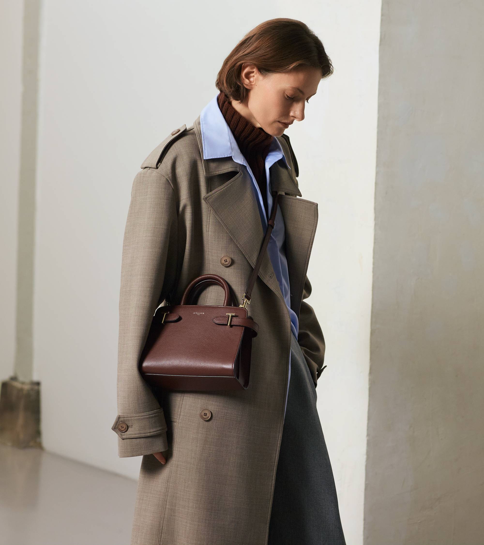 Emilie small handbag in grained leather