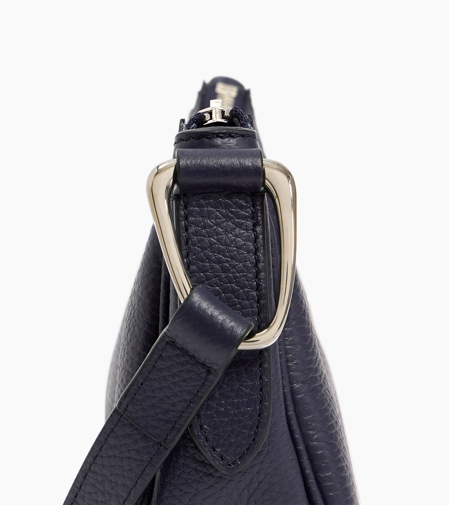 Pequeño bolso bandolera Madeleine en cuero de ternera texturizado