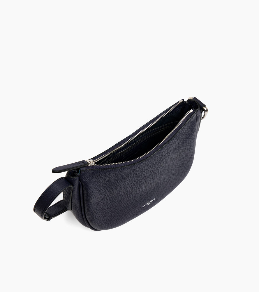 Pequeño bolso bandolera Madeleine en cuero de ternera texturizado