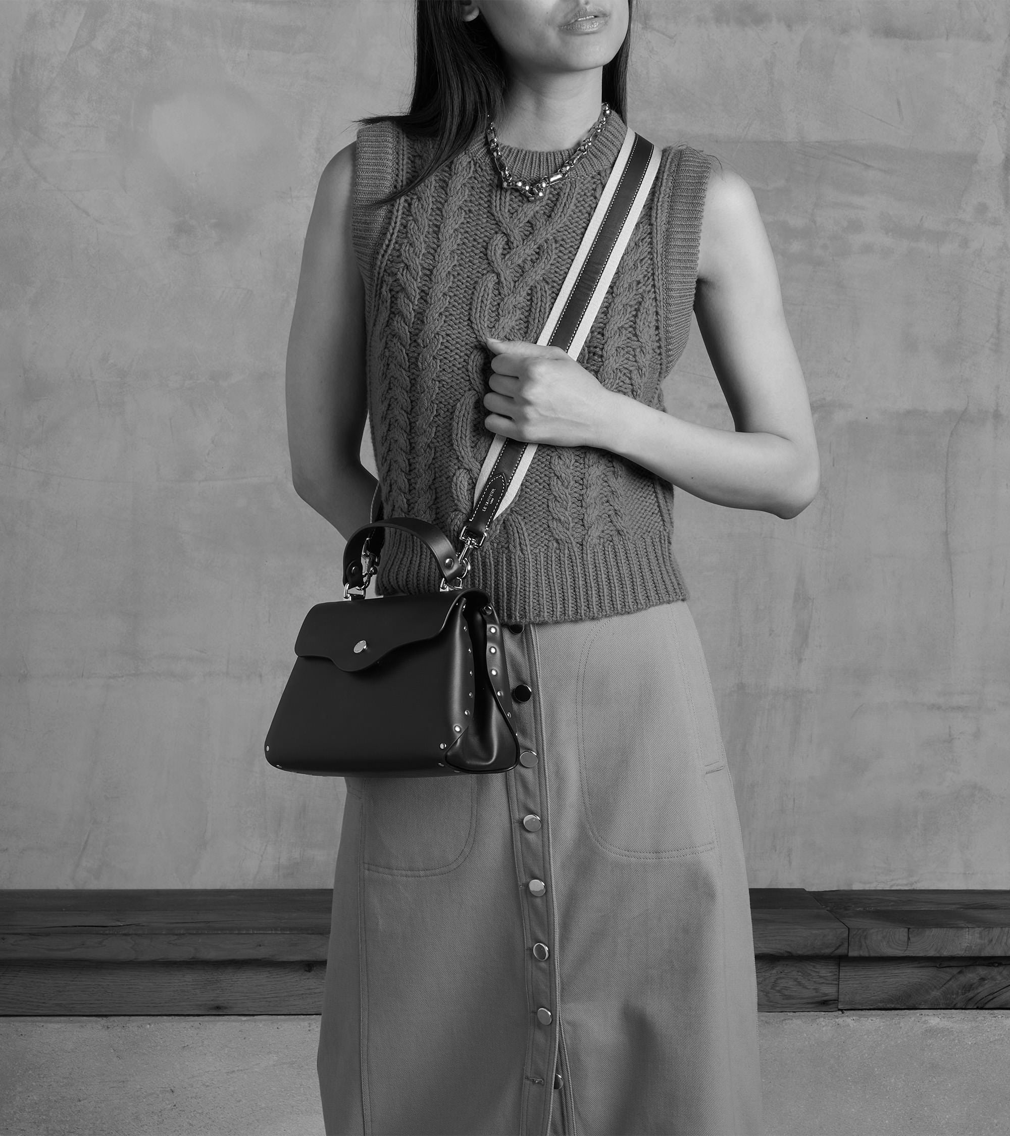 Kleine Handtasche Sans Couture aus Glattleder